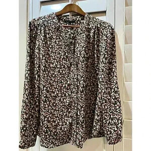 Zac and Rachel animal print Blouse Size Large